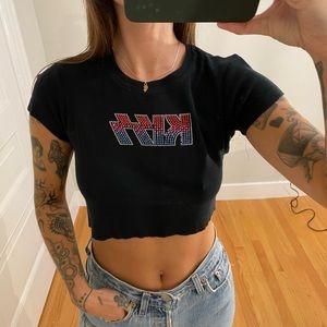 RHINESTONE KISS CROP TSHIRT
